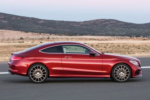 Mercedes-Benz Třída C C 250 d Coupé 2015 view 9