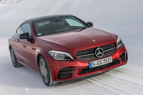 Mercedes-Benz Třída C C 200 Coupé 2018 view 2