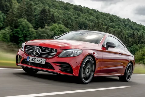 Mercedes-Benz Třída C C 200 Coupé 2018 view 8