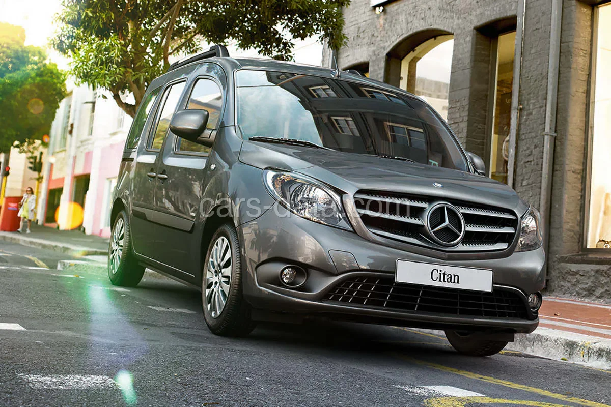 Mercedes-Benz Citan Tourer XL 111 CDI Trend 2015 front view