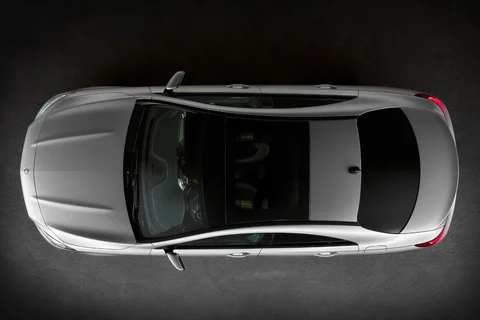 Mercedes-Benz CLA 220 d 2014 view 5