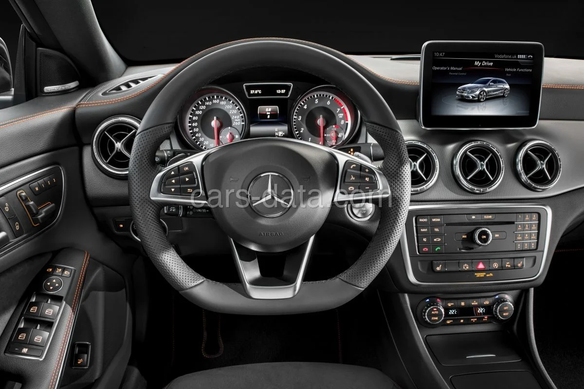 Mercedes-Benz CLA 180 d Shooting Brake Ambition 2015 front view