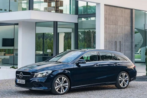 Mercedes-Benz CLA 220 d Shooting Brake 2016 view 6