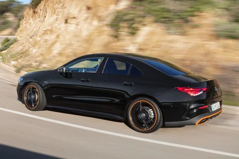 Mercedes-Benz CLA 250 e 2020 view 2