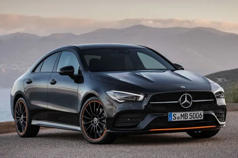 Mercedes-Benz CLA 250 e 2020 view 5