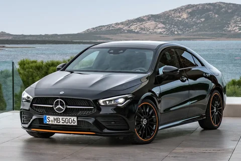 Mercedes-Benz CLA 250 e 2020 view 8