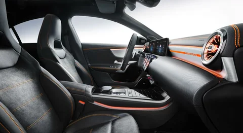 Mercedes-Benz CLA 250 e 2020 view 9