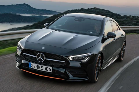 Mercedes-Benz CLA 250 e 2020 view 12