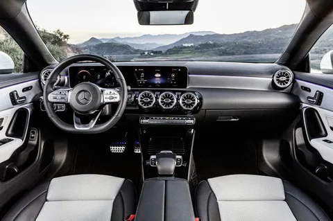 Mercedes-Benz CLA 250 e Shooting Brake 2020 view 4