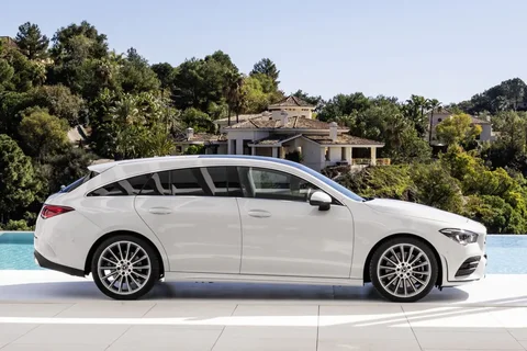 Mercedes-Benz CLA 250 e Shooting Brake 2020 view 10