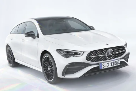 Mercedes-Benz CLA 250 e Shooting Brake Business Solution 2025 view 2