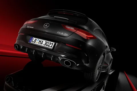 Mercedes-Benz CLA 250 e Shooting Brake Business Solution 2025 view 7