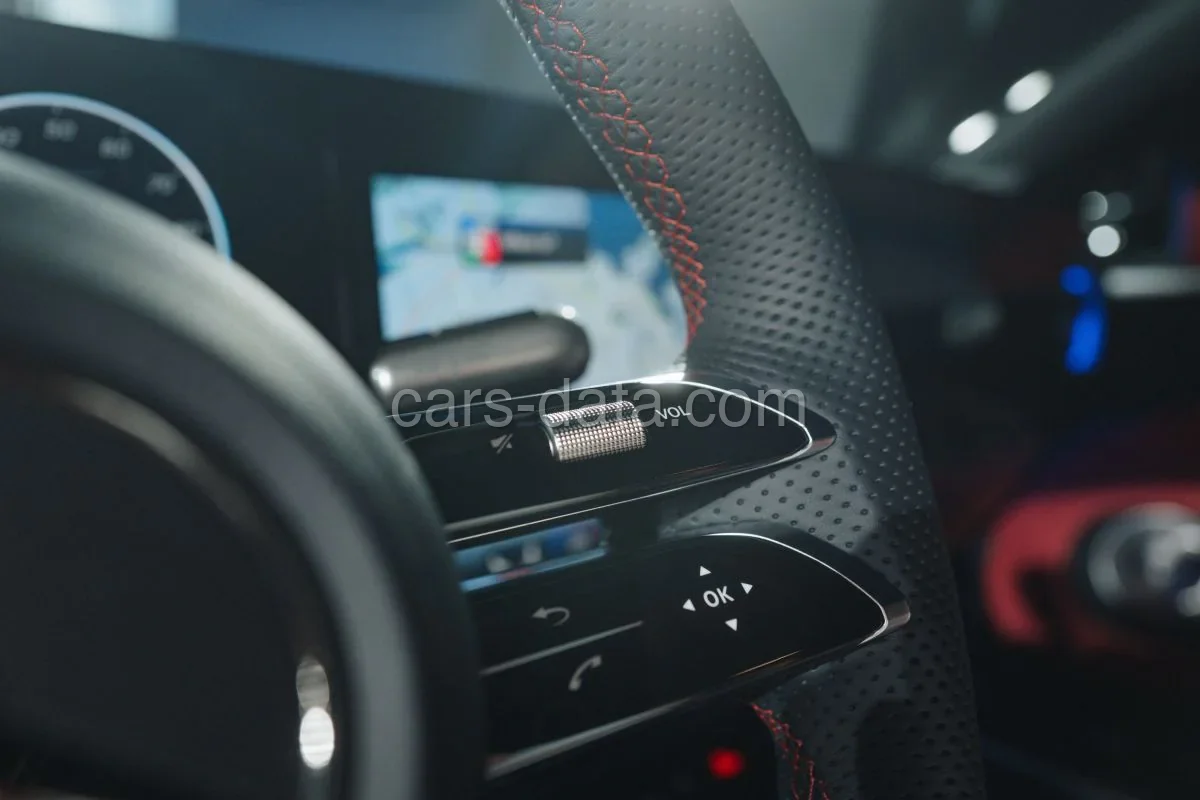 Mercedes-Benz CLA 2025 — Exterior 1