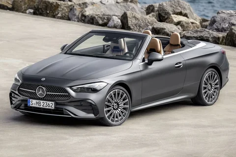 Mercedes-Benz CLE 200 AMG Line Cabriolet 2024 view 4