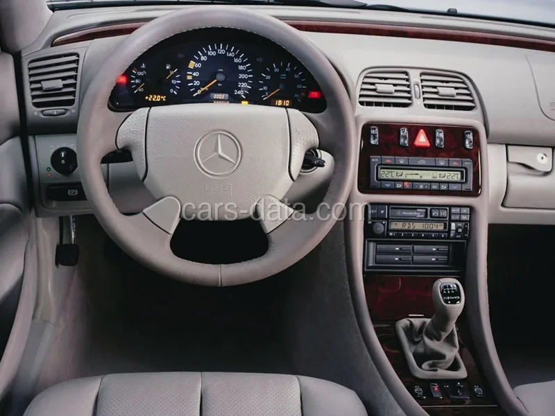 Mercedes-Benz CLK 230 Kompressor Cabriolet Elegance 1998 front view