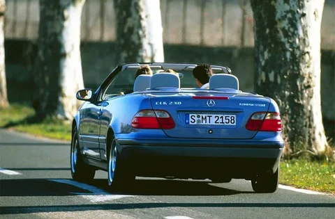 Mercedes-Benz CLK 230 Kompressor Cabriolet Elegance 1998 view 3