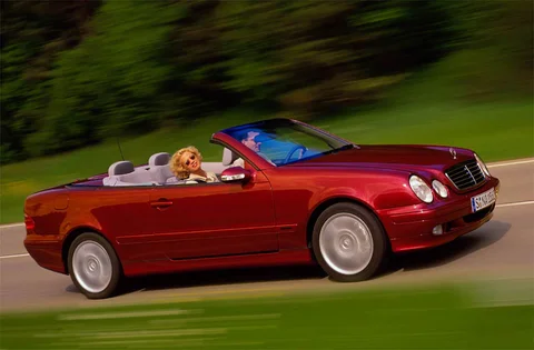 Mercedes-Benz CLK 200 Kompressor Cabr. Elegance 2000 view 3