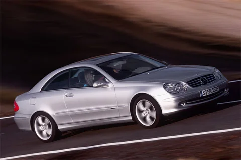 Mercedes-Benz CLK 240 Elegance 2002 view 3
