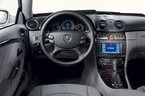 Mercedes-Benz CLK 280 Elegance 2005 view 10