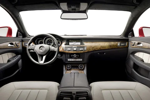 Mercedes-Benz CLS 500 2011 view 4