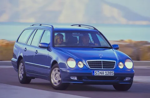 Mercedes-Benz Třída E E 200 Elegance Combi 1999 view 9