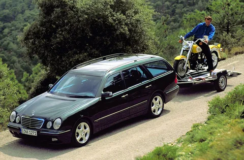Mercedes-Benz Třída E E 200 Elegance Combi 1999 view 8
