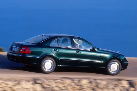 Mercedes-Benz Třída E E 200 CDI Elegance 2005 view 4