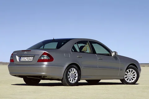 Mercedes-Benz Clase E E 350 CGI Elegance 2008 view 3