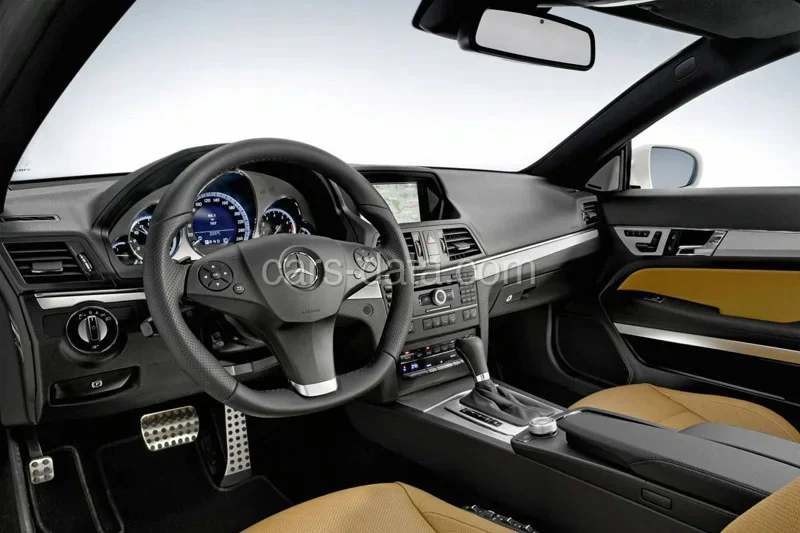 Mercedes-Benz Třída E E 350 CGI BlueEFFICIENCY Coupé 2009 front view