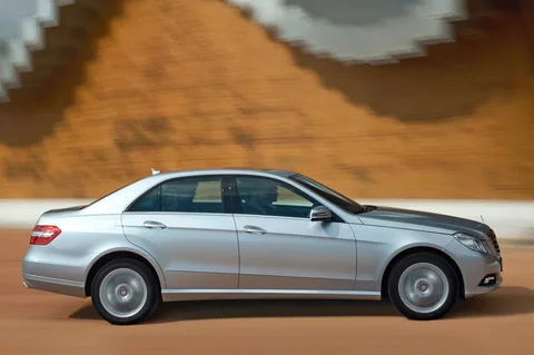 Mercedes-Benz Třída E E 350 CGI BlueEFFICIENCY 2009 view 10