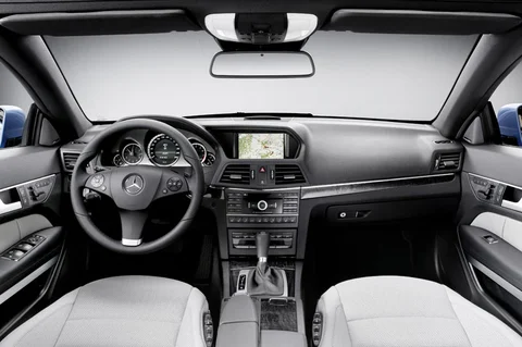 Mercedes-Benz Clase E E 250 CGI BlueEFFICIENCY Cabriolet 2010 view 5