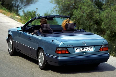 Mercedes-Benz Třída E E 36 AMG Cabriolet 1994 view 5