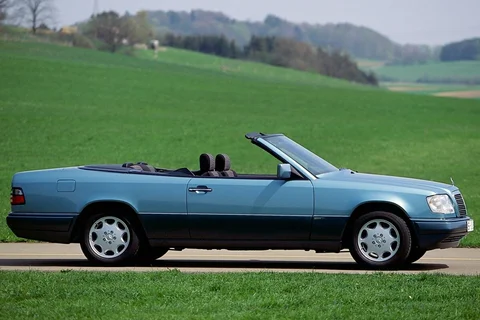 Mercedes-Benz Třída E E 36 AMG Cabriolet 1994 view 7