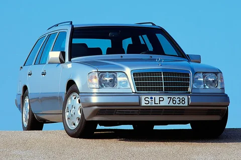 Mercedes-Benz Třída E E 280 Combi 1993 view 2