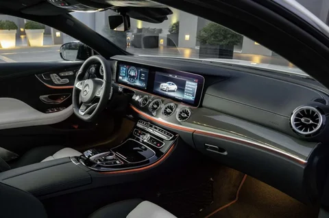 Mercedes-Benz Třída E E 220 d Coupé 2017 view 5
