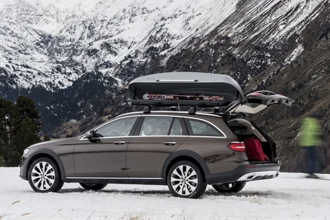 Mercedes-Benz Třída E E 350 d 4MATIC All-Terrain 2017 view 5