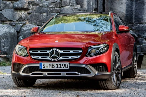 Mercedes-Benz Třída E E 350 d 4MATIC All-Terrain 2017 view 7