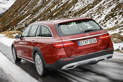 Mercedes-Benz Třída E E 350 d 4MATIC All-Terrain 2017 view 10