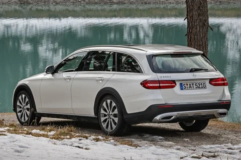 Mercedes-Benz Třída E E 350 d 4MATIC All-Terrain 2017 view 12
