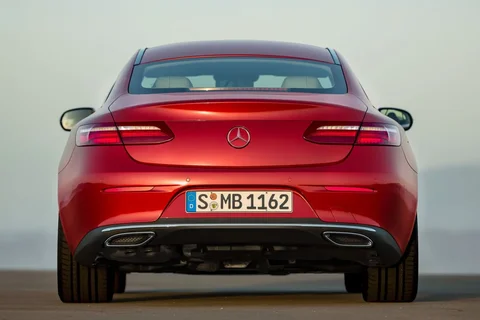 Mercedes-Benz Třída E E 220 d Coupé 2017 view 12