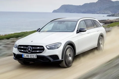 Mercedes-Benz Třída E E 200 4MATIC All-Terrain 2020 view 7
