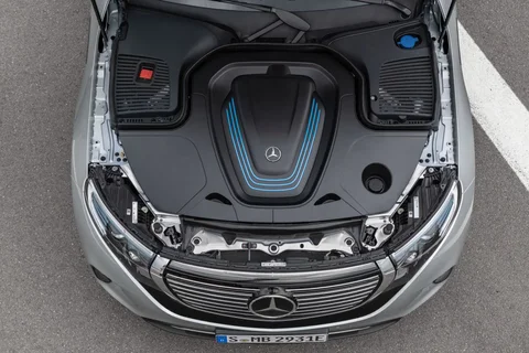 Mercedes-Benz EQC 400 4MATIC 2019 view 8