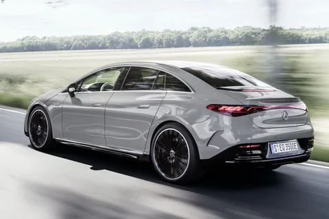 Mercedes-Benz EQE 350+ Long Range 2022 view 3