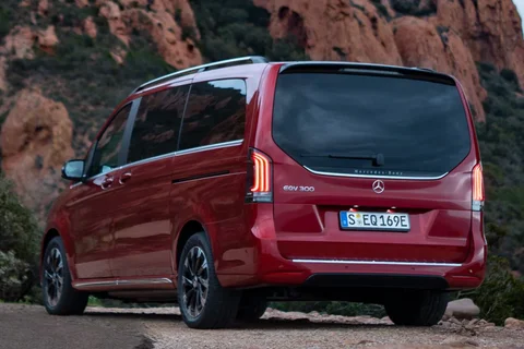 Mercedes-Benz EQV 300 Extra Long 2024 view 3