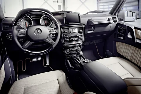 Mercedes-Benz Třída G G 500 2015 view 5