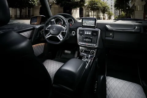 Mercedes-Benz Třída G G 500 2015 view 12