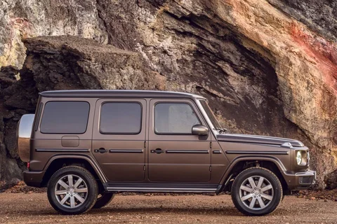 Mercedes-Benz Třída G G 400 d 2020 view 7