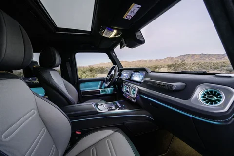 Mercedes-Benz Κλάση G G 580 EQ 2024 view 6