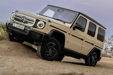 Mercedes-Benz Κλάση G G 580 EQ 2024 view 12