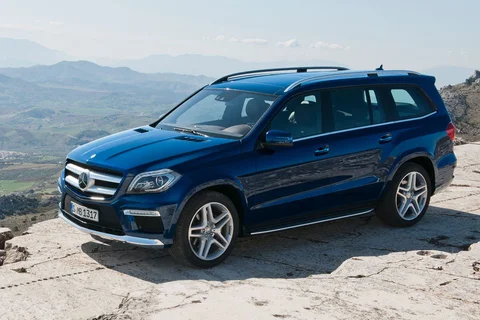Mercedes-Benz GL 400 4Matic 2014 view 2